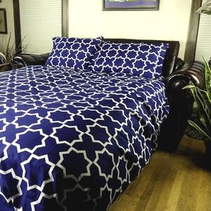 MOODOWELL Geometric Quatrafoil Print Duvet Cover Set